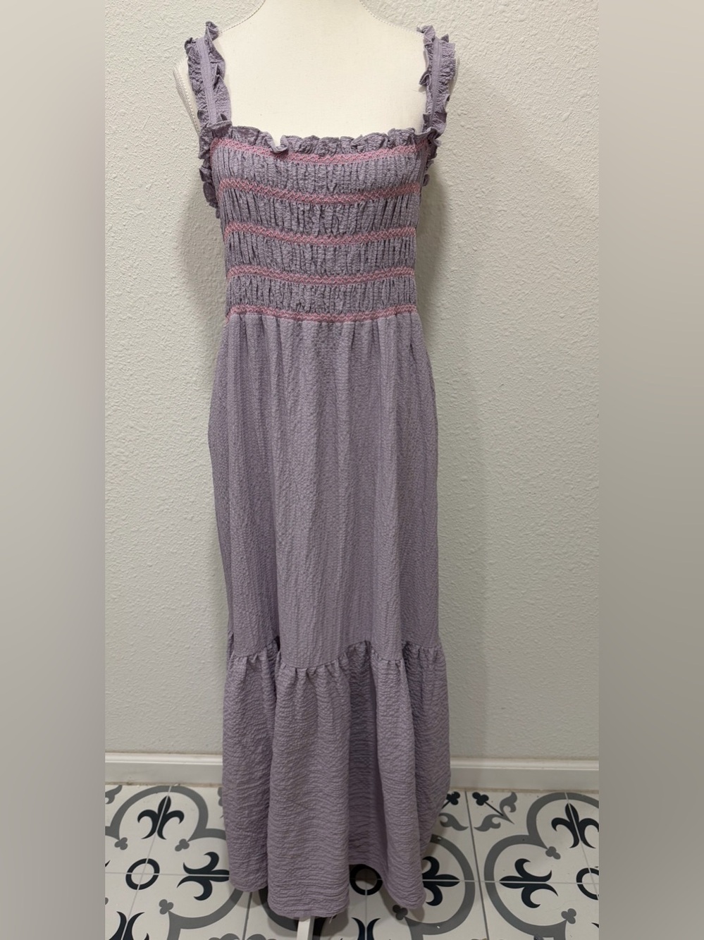 DAVI & DANI Crinkled Textured Smocked Maxi Dress EUC